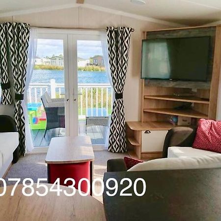 Haven Haggerston Castle Caravan Hire Cheswick  Екстериор снимка
